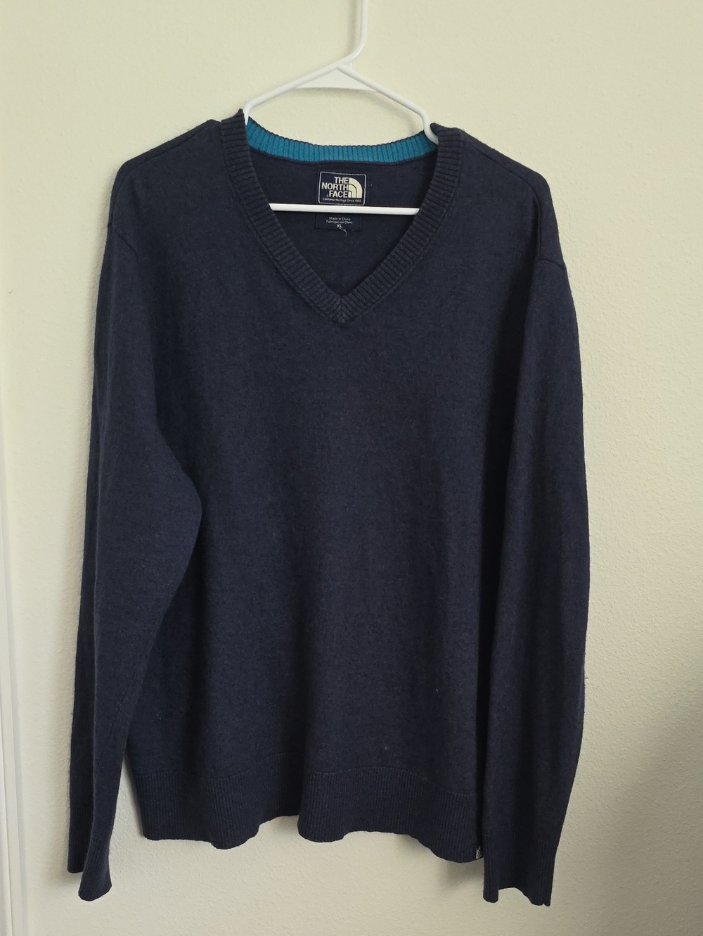 The North Face Men's Dark Navy V-Neck Sweater with Teal Trim